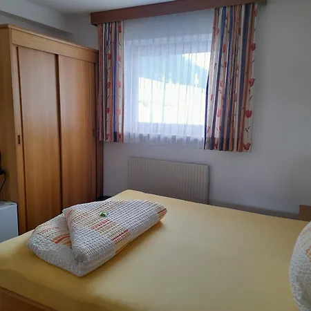 Apartment Landhaus Tschafein Galtuer