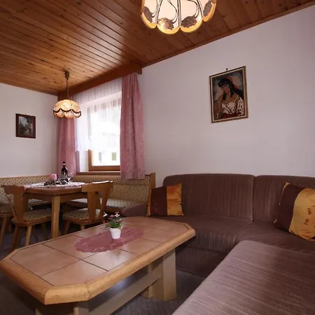 Landhaus Tschafein Apartment