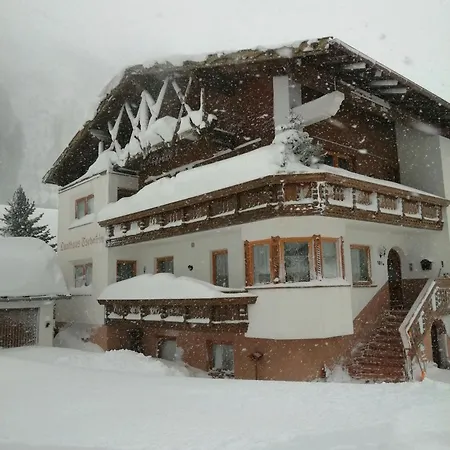 Апартаменты Tschafein