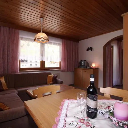 Апартаменты Tschafein *